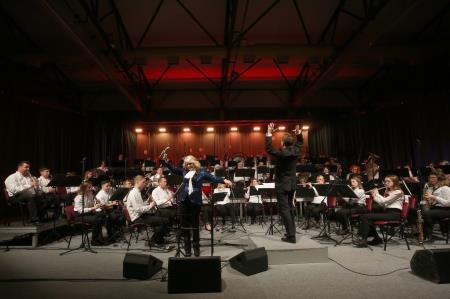49.božično novoletni koncert Godbe Cerknica z gosti 64 Foto Ljubo Vukelič